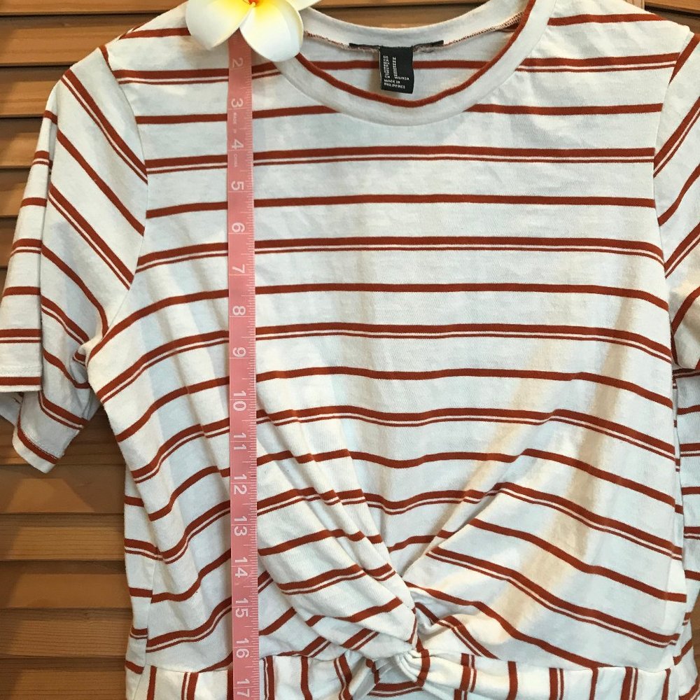 Cropped, faux-tied tee, Forever 21